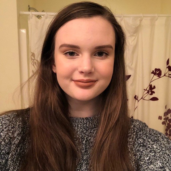 Meet your Posher, Anna - Picture 1 of 1